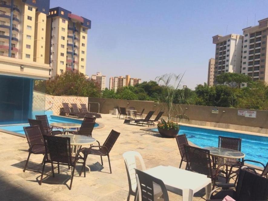 Apartamento Cond. Mont Blanc Apto. 616 Caldas Novas